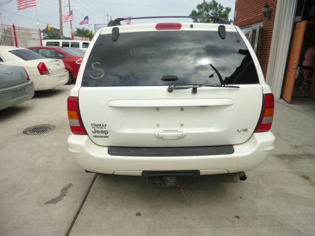 2004 Jeep Grand Cherokee Super