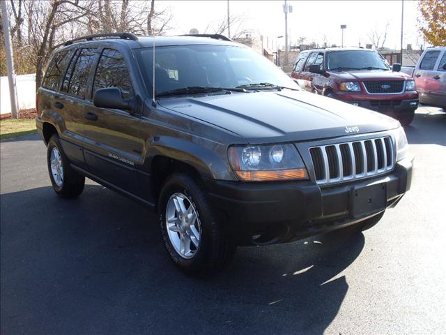 2004 Jeep Grand Cherokee LS