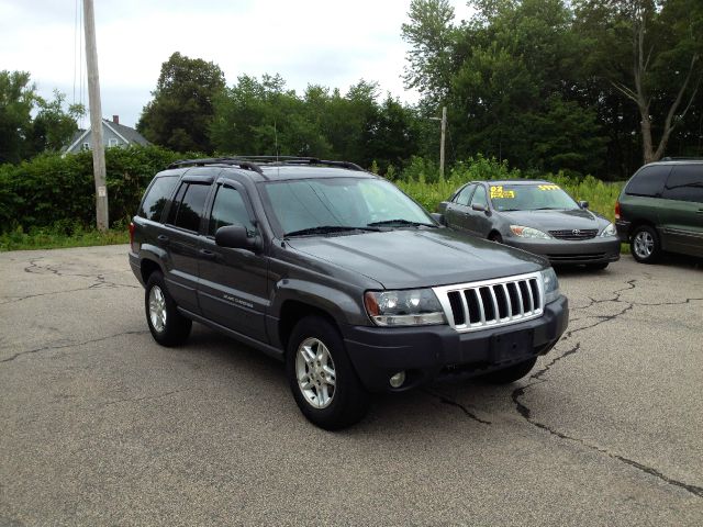 2004 Jeep Grand Cherokee 4dr 114 WB W/4.6l AWD