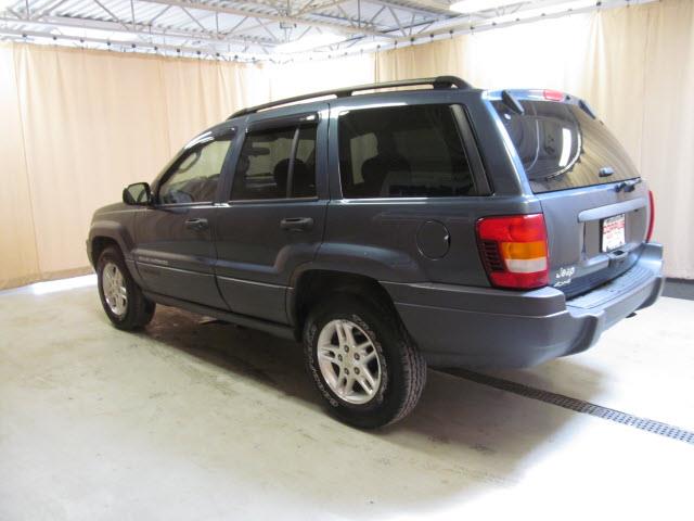 2004 Jeep Grand Cherokee LS