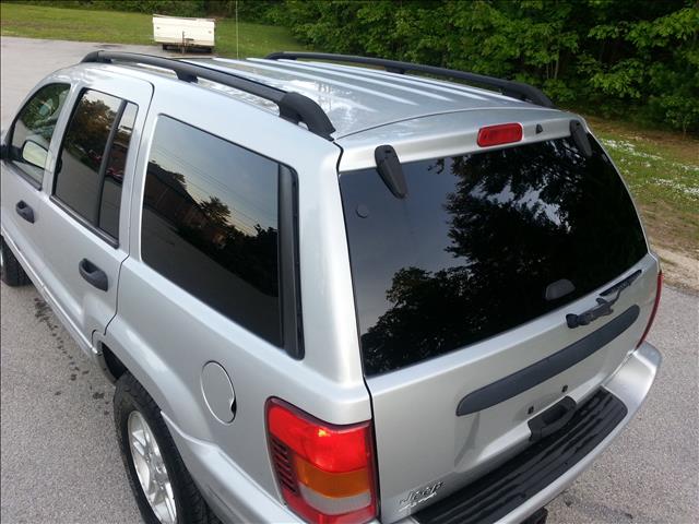 2004 Jeep Grand Cherokee 4dr 114 WB W/4.6l AWD