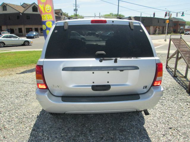 2004 Jeep Grand Cherokee 4dr 114 WB W/4.6l AWD