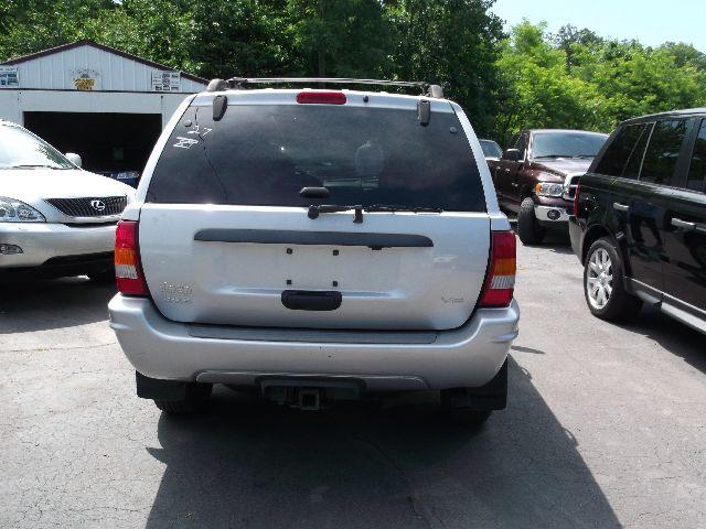 2004 Jeep Grand Cherokee LS