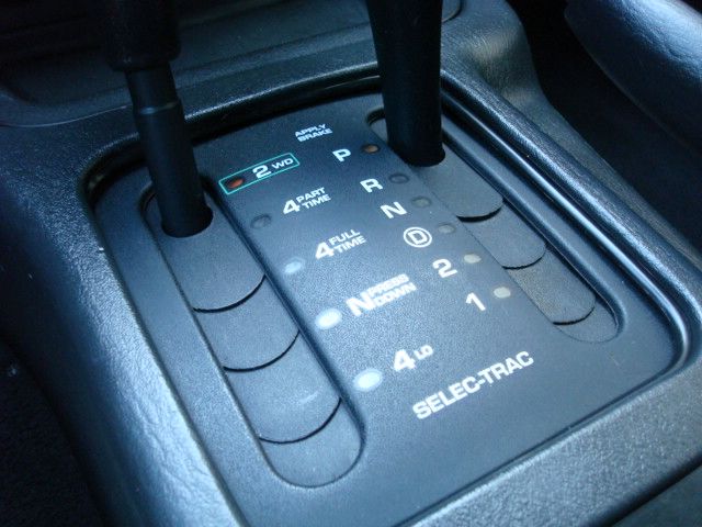 2004 Jeep Grand Cherokee Base W/nav.sys