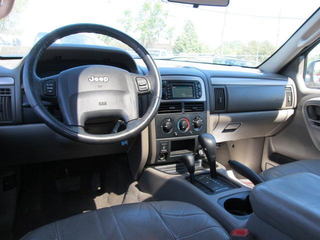 2004 Jeep Grand Cherokee 2dr Roadster