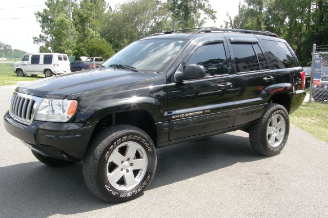 2004 Jeep Grand Cherokee Super