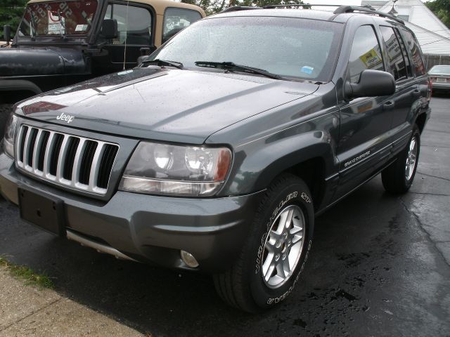 2004 Jeep Grand Cherokee 4dr 114 WB W/4.6l AWD