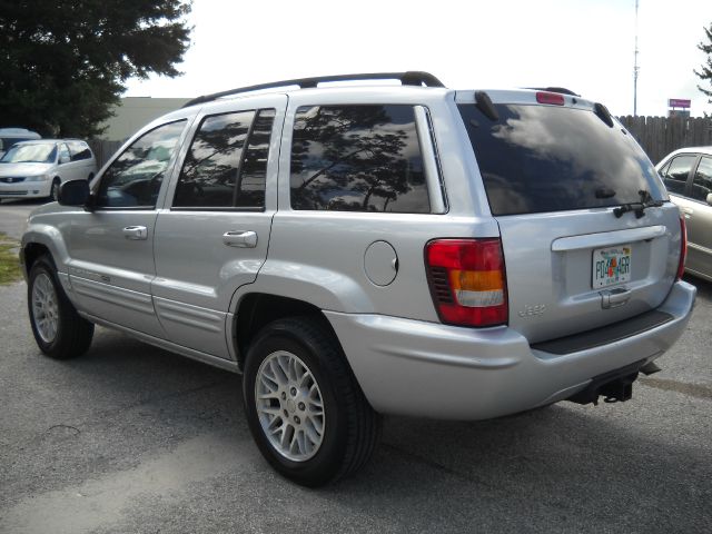 2004 Jeep Grand Cherokee SLT 25