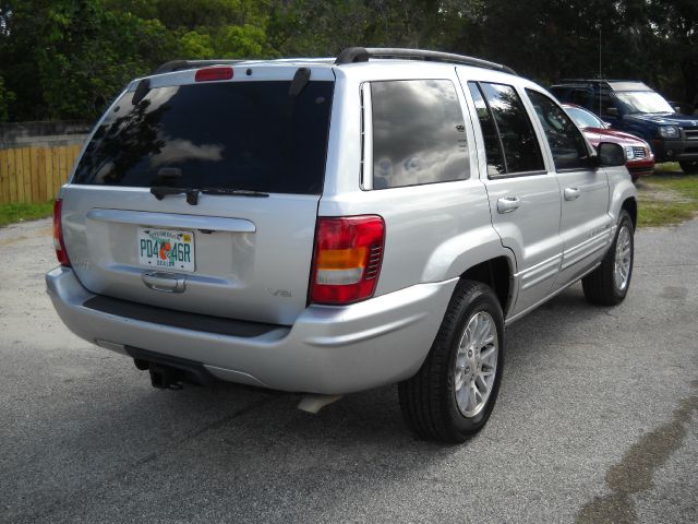 2004 Jeep Grand Cherokee SLT 25