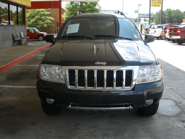 2004 Jeep Grand Cherokee 2.4i Sedan