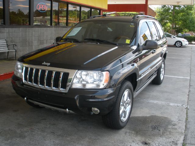 2004 Jeep Grand Cherokee 2.4i Sedan