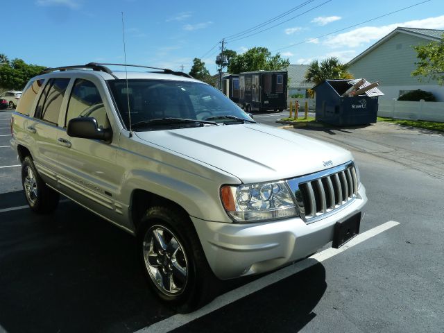 2004 Jeep Grand Cherokee Super