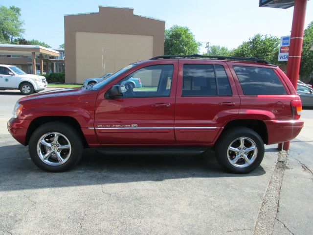 2004 Jeep Grand Cherokee 2.4i Sedan