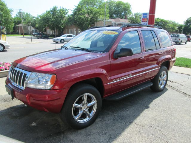 2004 Jeep Grand Cherokee 2.4i Sedan