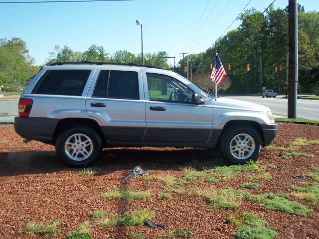 2004 Jeep Grand Cherokee Sedan 4dr