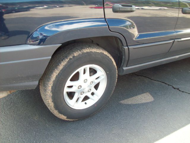 2004 Jeep Grand Cherokee Base W/nav.sys