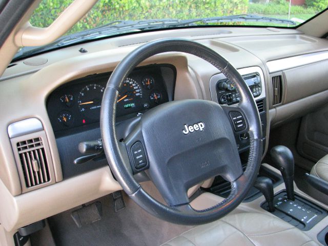 2004 Jeep Grand Cherokee 4DR 2WD XLT