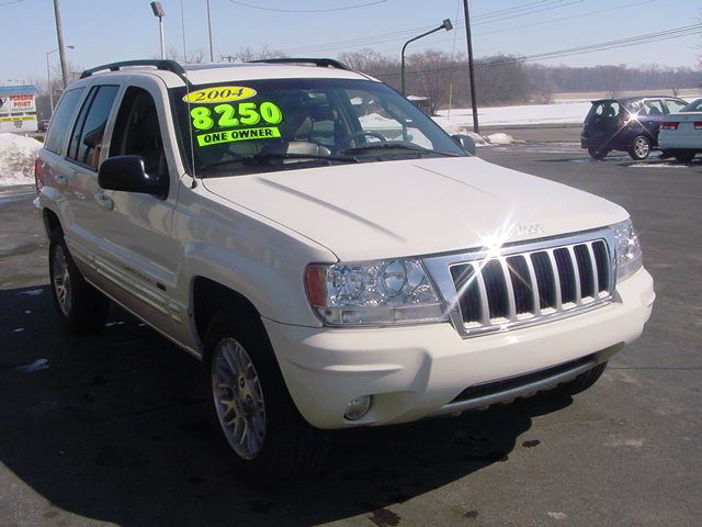 2004 Jeep Grand Cherokee Super