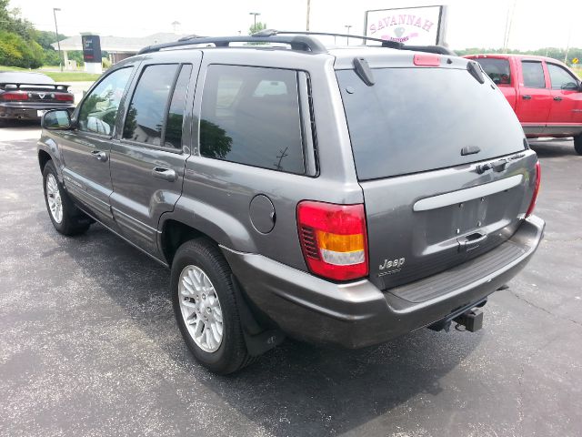 2004 Jeep Grand Cherokee Super