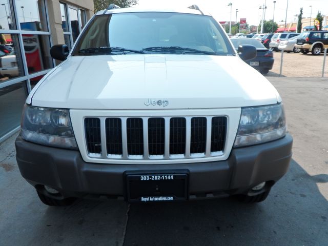 2004 Jeep Grand Cherokee 4dr 114 WB W/4.6l AWD