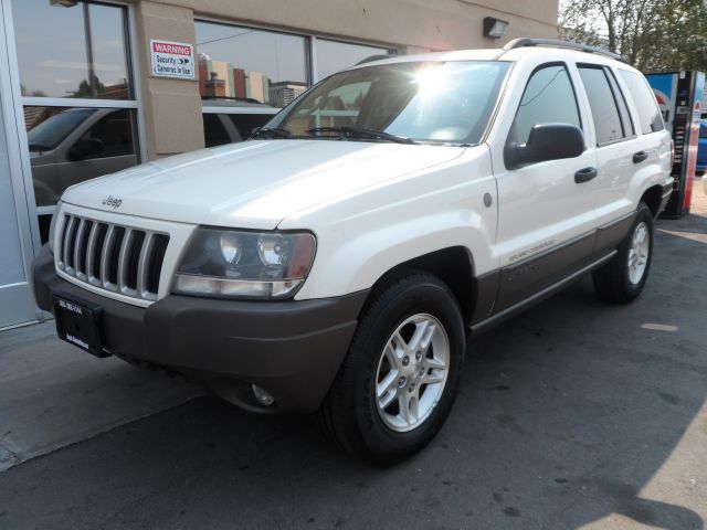 2004 Jeep Grand Cherokee 4dr 114 WB W/4.6l AWD