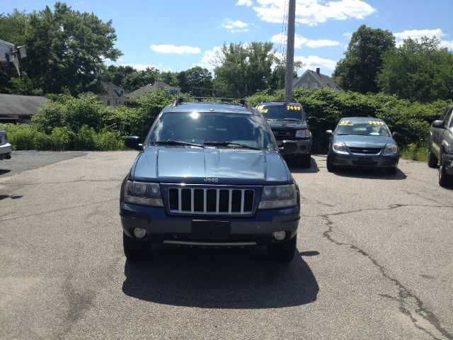 2004 Jeep Grand Cherokee 4dr 114 WB W/4.6l AWD