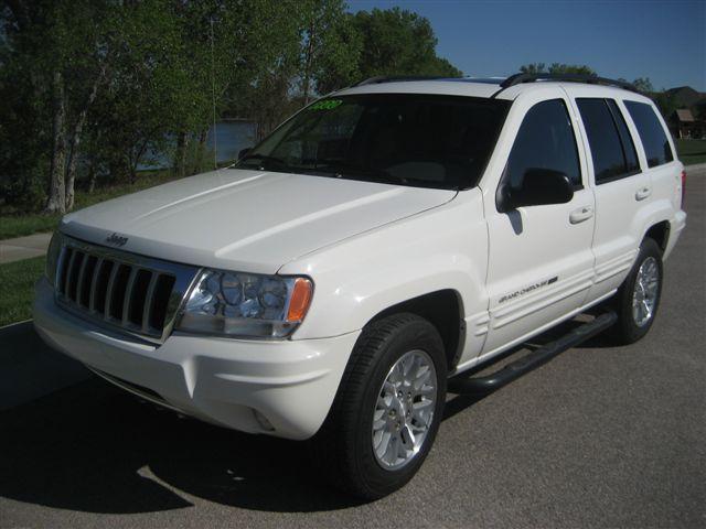 2004 Jeep Grand Cherokee 4dr 1500 4WD LS SUV