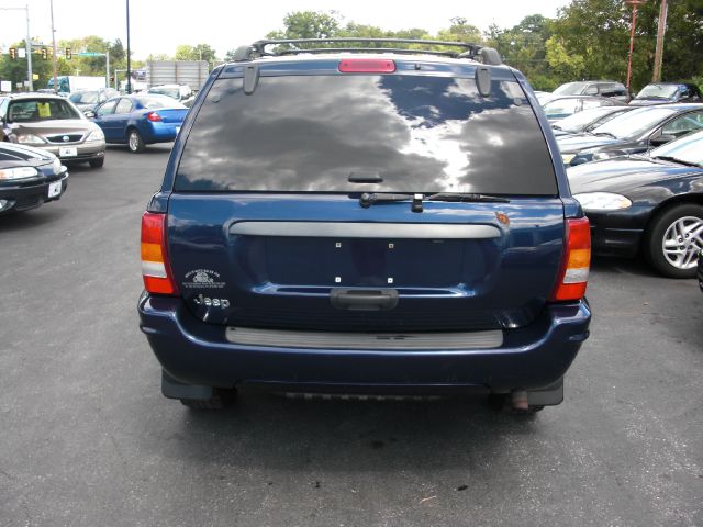 2004 Jeep Grand Cherokee 4dr 114 WB W/4.6l AWD