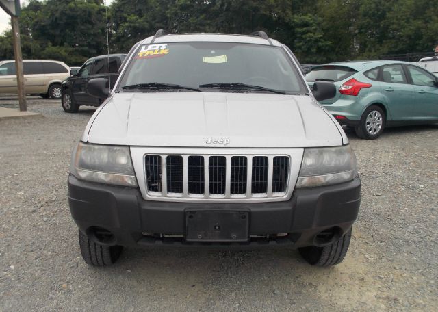 2004 Jeep Grand Cherokee LS