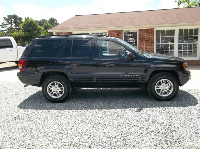 2004 Jeep Grand Cherokee LT Tv-dvdleathersunroof3rowcarfax Available