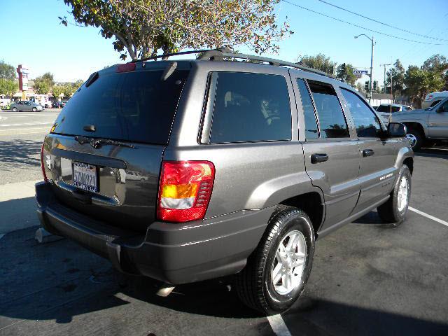 2004 Jeep Grand Cherokee LS