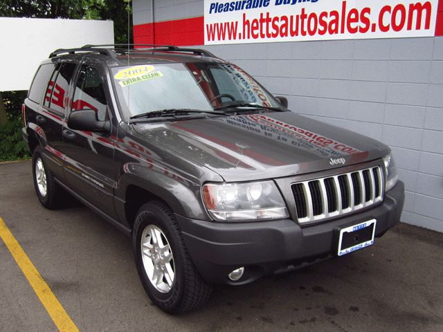 2004 Jeep Grand Cherokee LOW Miles NICE 4door Sedan