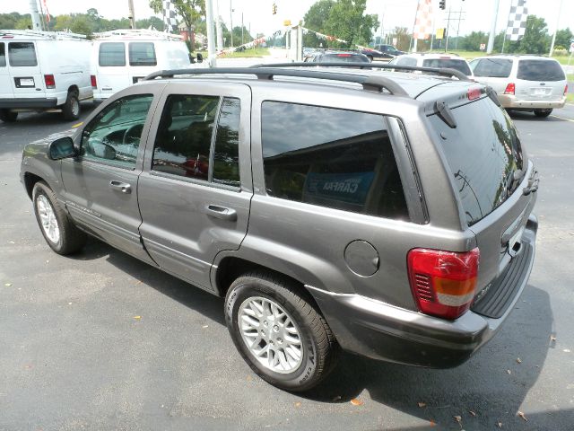 2004 Jeep Grand Cherokee Super