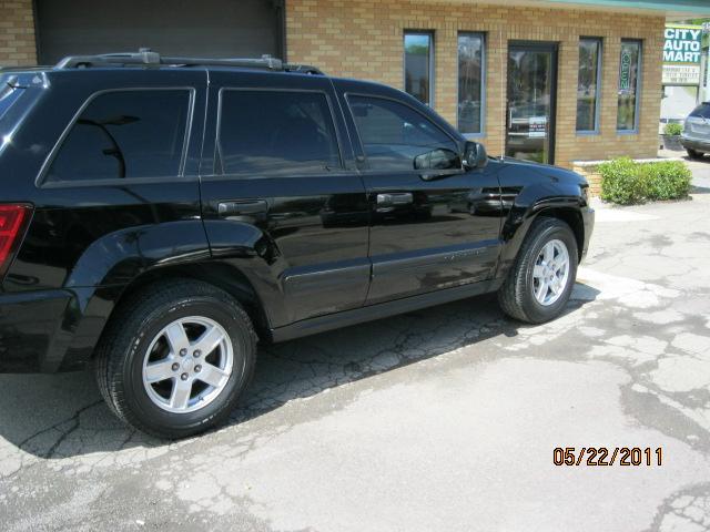 2005 Jeep Grand Cherokee LS