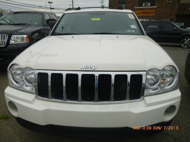 2005 Jeep Grand Cherokee Super