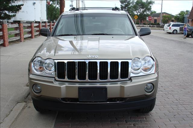 2005 Jeep Grand Cherokee SLT 25