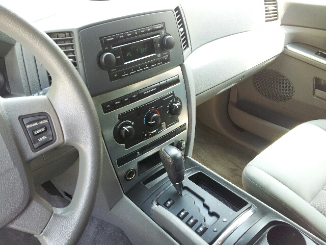 2005 Jeep Grand Cherokee Base W/nav.sys