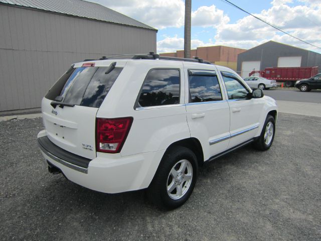 2005 Jeep Grand Cherokee Super