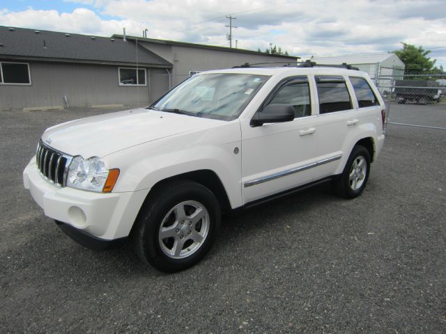 2005 Jeep Grand Cherokee Super