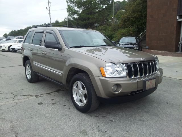 2005 Jeep Grand Cherokee Super