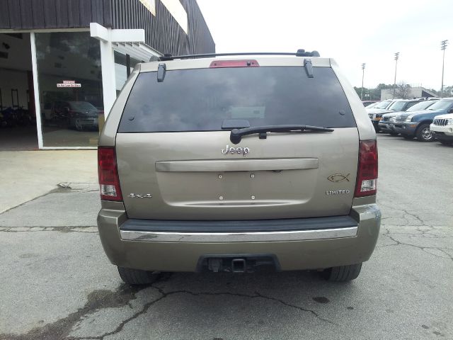 2005 Jeep Grand Cherokee Super