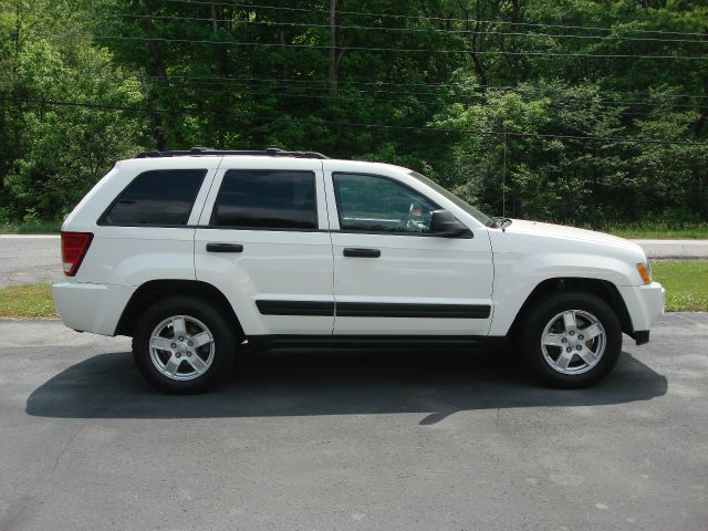 2005 Jeep Grand Cherokee Base W/nav.sys