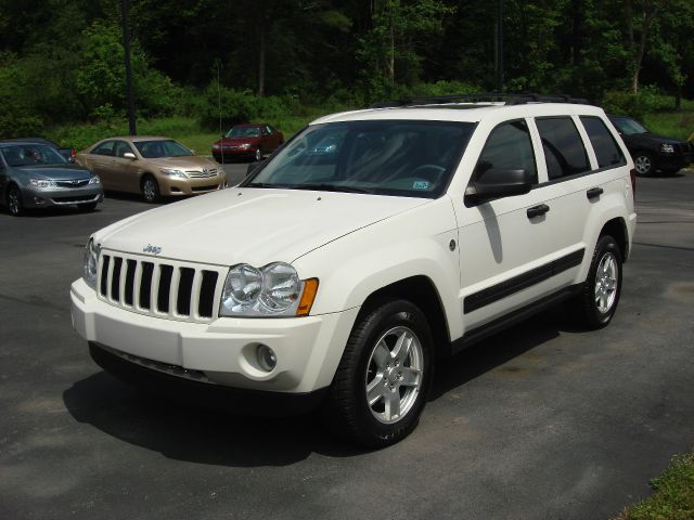 2005 Jeep Grand Cherokee Base W/nav.sys