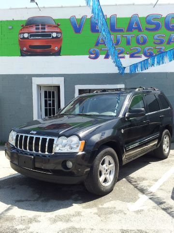 2005 Jeep Grand Cherokee Super