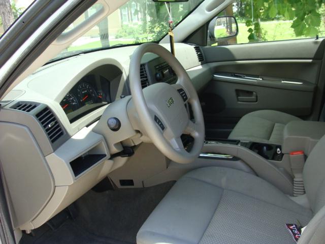 2005 Jeep Grand Cherokee Unknown