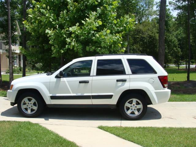 2005 Jeep Grand Cherokee Unknown