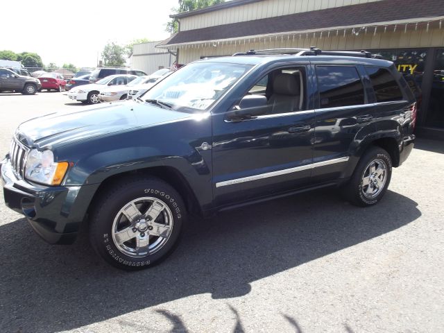 2005 Jeep Grand Cherokee Super