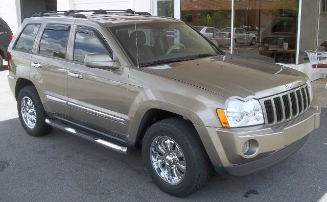 2005 Jeep Grand Cherokee AWD Ultimate