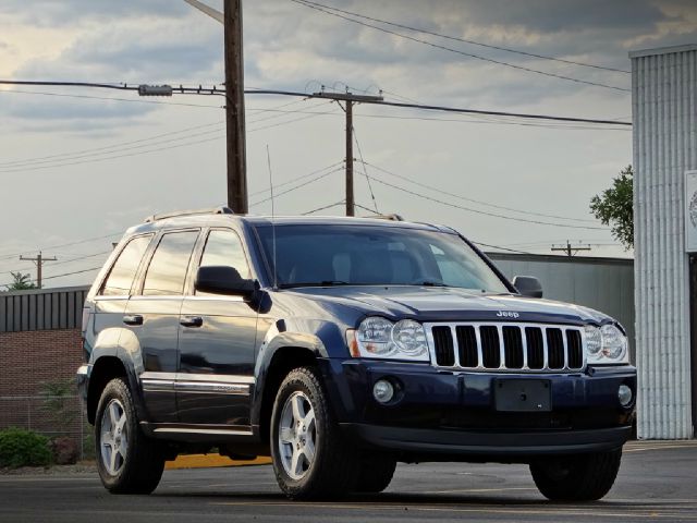 2005 Jeep Grand Cherokee Super