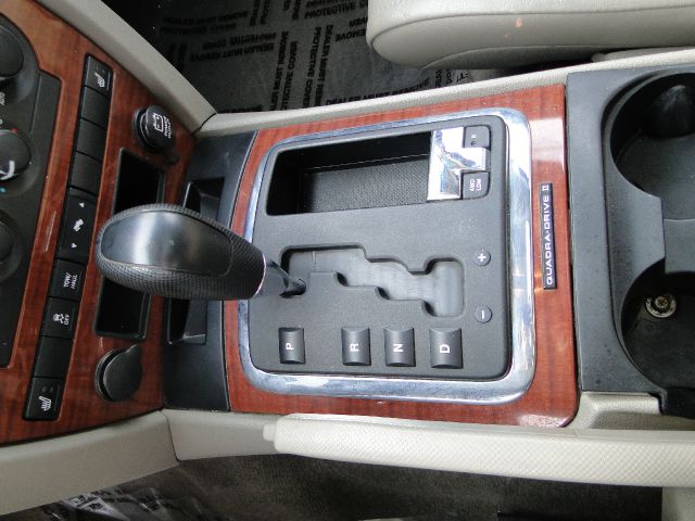 2005 Jeep Grand Cherokee Super